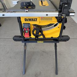 DEWALT Table Saw