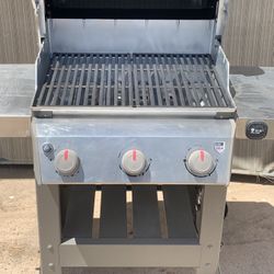 Weber Spirit E-3510 BBQ Grill 3 Burners Propane