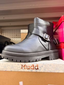 Mudd women boots