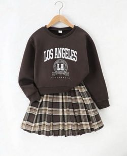 Tween Girl Sweatshirt and Pleated Skirt 2-Piece Set, Size 11Y