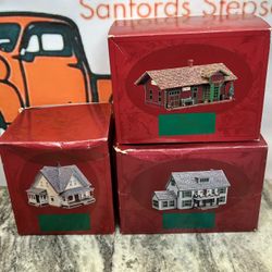 Christmase Village 1994 Hallmark The Sarah Plain and Tall Collection of Christma