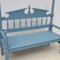 Patio Furniture / Outdoor Bench