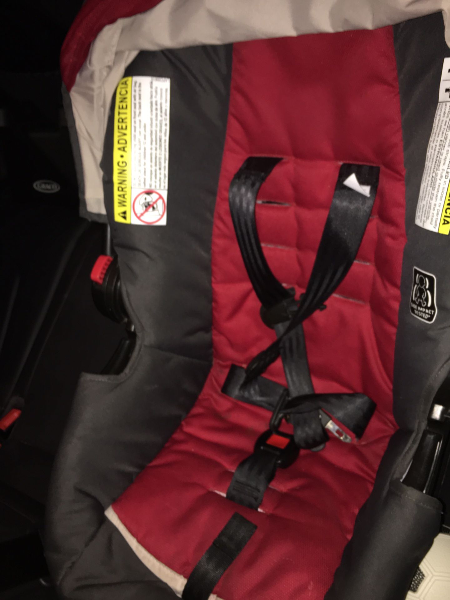 $20 off for moms in need! Car seat and stroller combo with base GRACO