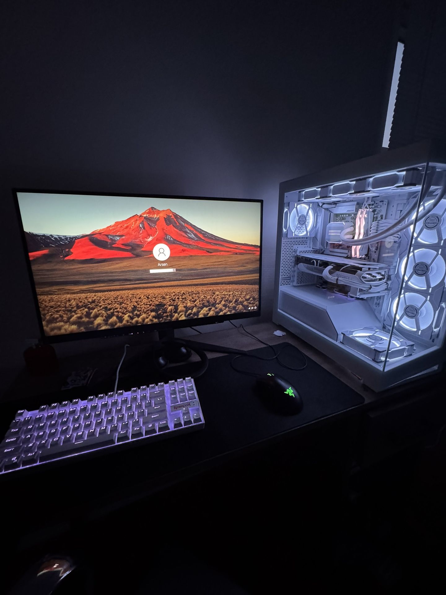 ✨ 1440P GAMING MONITOR - LG 27GR83Q - HUGE DEAL ✨