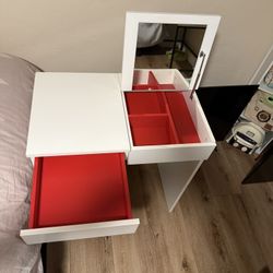 Makeup Vanity