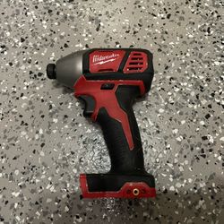 New Milwaukee 18V Impact Driver 