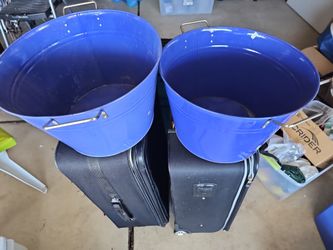 Buckets