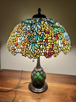 Tiffany Style Lamp Table Top Stained Glass 
