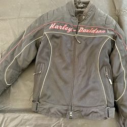 HARLEY DAVIDSON WOMEN’S MEDIUM JACKET 