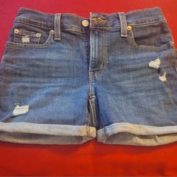Women's Levi's® Mid-Length Jean Shorts
