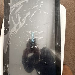 6X Health o Meter 32” Touchscreen Monitors – Medical-Grade, Like New! 