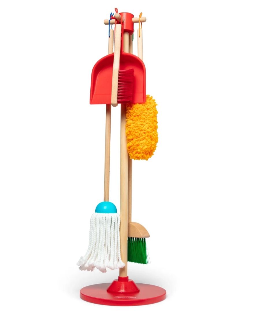 🧹 Melissa & Doug Kids 6-piece Cleaning Set 🧽