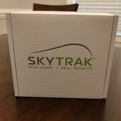 SkyTrak Golf Simulator Launch Monitor