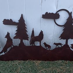 Wall Decor Metal Cutout Hanger (large)
