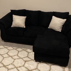 Couch With Convert-able Chase 