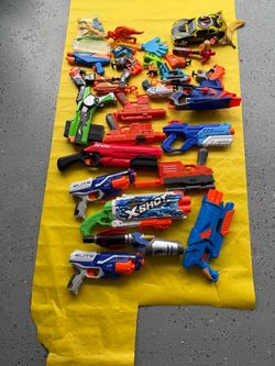 Large Lot of Nerf and X-Shot Toy Blasters