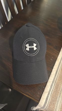 Under Armour hat (Women)