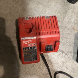 Milwaukee M2, M1 18 battery charger