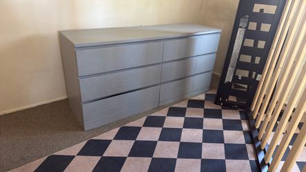 FREE ikea Hemnes dresser