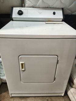 White Whirlpool dryer electric   Kenmore front loader easher