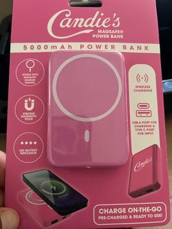 Candie's MagSafe 5000mAh Power Bank Pink