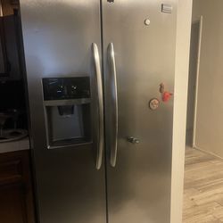 Fridge side by side