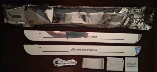 Toyota Tundra LED Door Sill