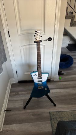 Sterling St. Vincent, Electric Guitar, Blue
