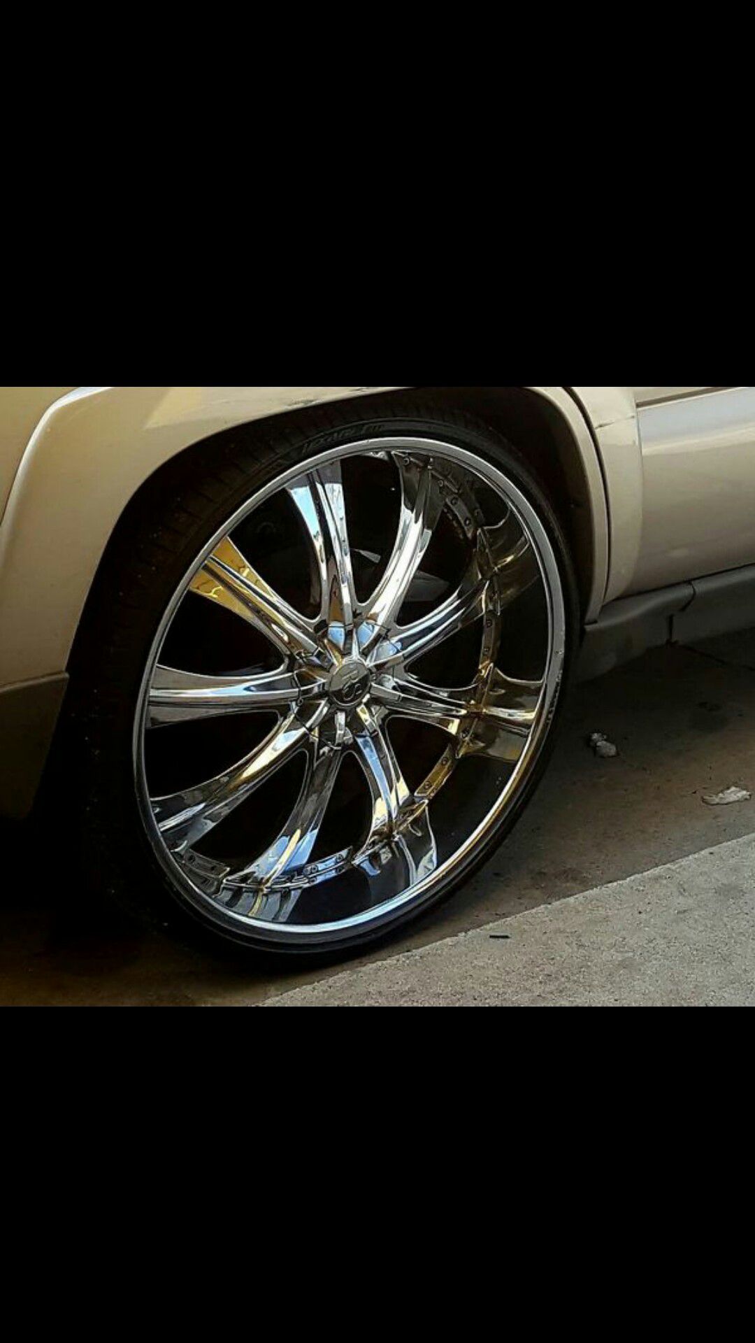 28" rims $500 no less one tire goes low after 4 days serious buyers only