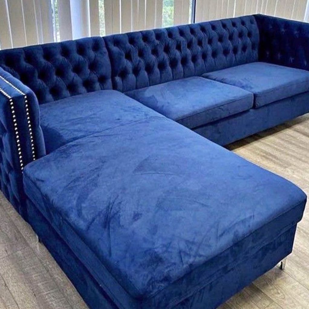 Brand new sectional in box- shop now pay later. 🔥Free Delivery🔥 