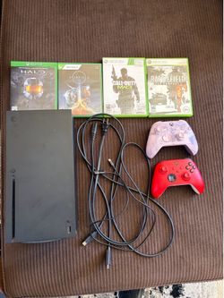 Xbox Series X 1 TB Bundle
