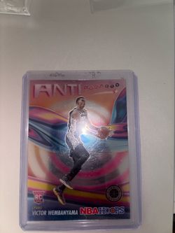 Victor Wembanyama NBA Hoops Anti-Gravity Rookie Card
