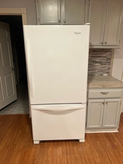 Whirlpool Bottom Freezer Refrigerator White- MOVING