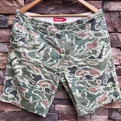 Supreme Camo Duck Work Shorts Size 32 Mens Adult Clothing
