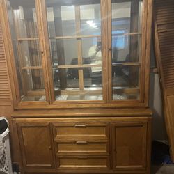 China Cabinet With Lights 