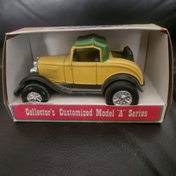 Tootsie Ford Car Toy