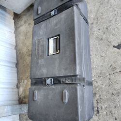 Da-Lite Fast-Fold Projection Screen Frame with Portable Case and Accessories