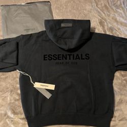 🔥 FEAR OF GOD ESSENTIALS HOODIE – BLACK – SIZE XS