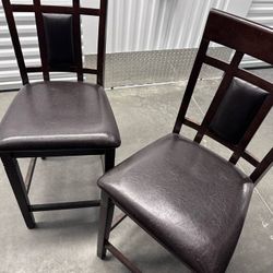 Dining Table 4 Seater  ( Ashley Brand ) 