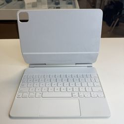 Apple Magic Keyboard for iPad Pro & Air 11inch white Like New