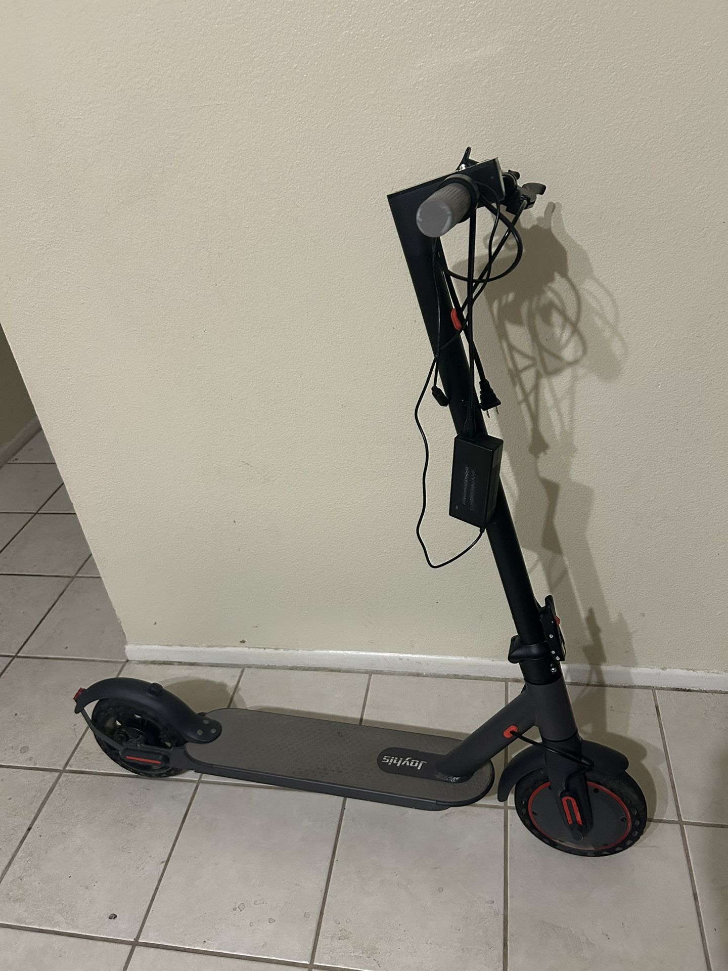 MAXSHOT Electric Scooter for Adults, 8.5/10/14" Tires, 19/22Mph, 350W/500W Motor, 21-28 Miles Range, Folding E- Scooter with Dual Suspension,APP(V1/SP