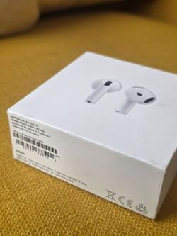 Airpods 4 bluetooth earbuds headphones Latest Brand New Sealed