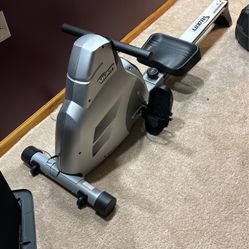 Rowing Machine 