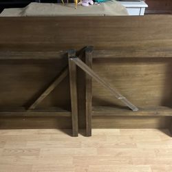 Dining  Table 
