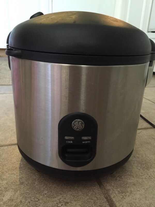 GE 10 Cup rice cooker stainless steel w/steamer