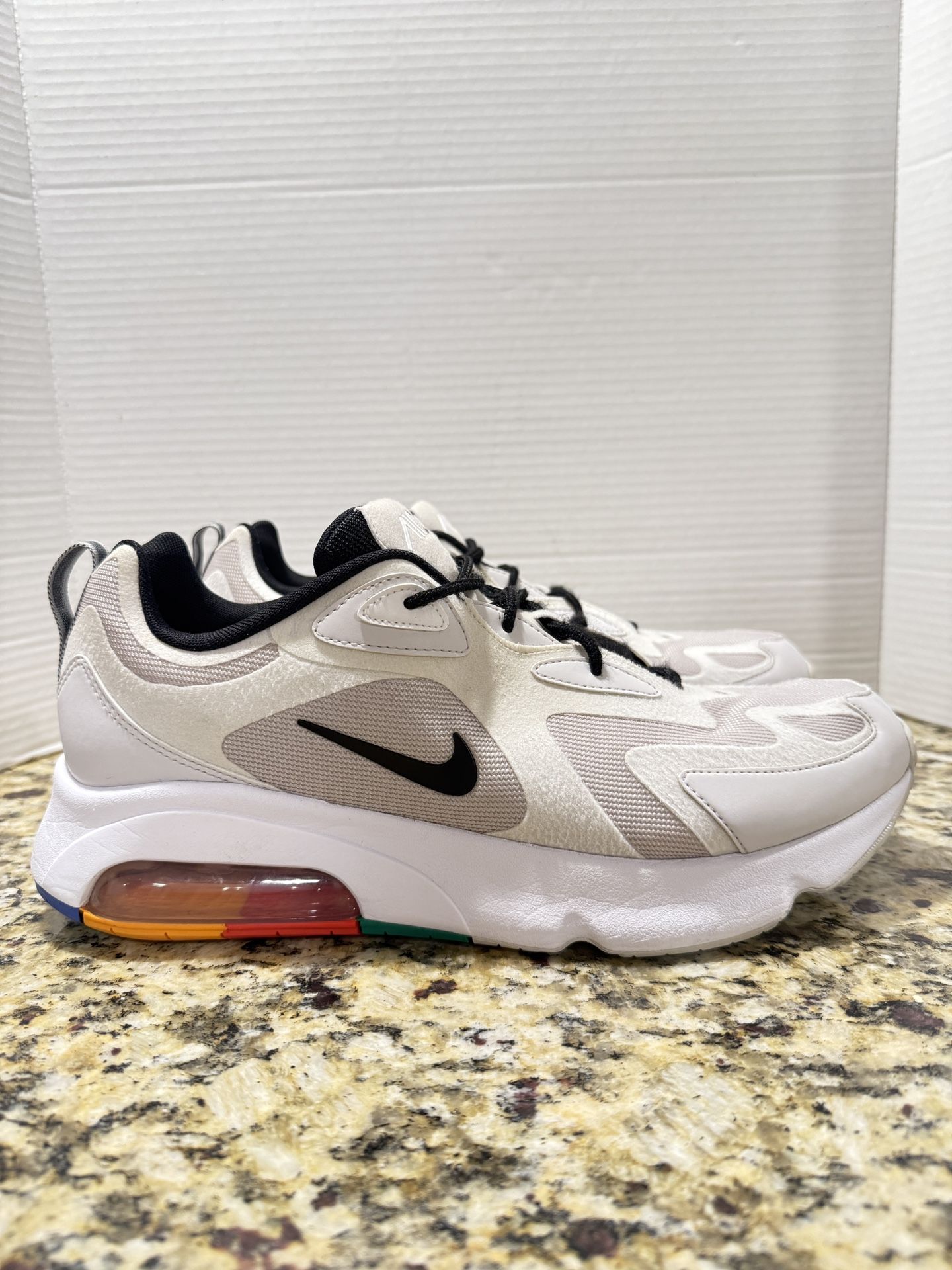 Nike Air Max 200 Vast Grey Sneakers Size mens 13US AQ2568-002