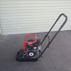 XtremepowerUS 2.5HP Walk Behind 18.7 x 11.8 inch Gas Plate Compactor 79cc 1920lbs Force Construction Concrete Handling Machine Power Paver