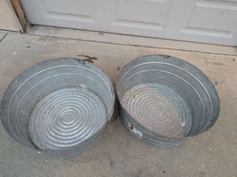 Vintage Round Galvanized Zinc Wash Tubs