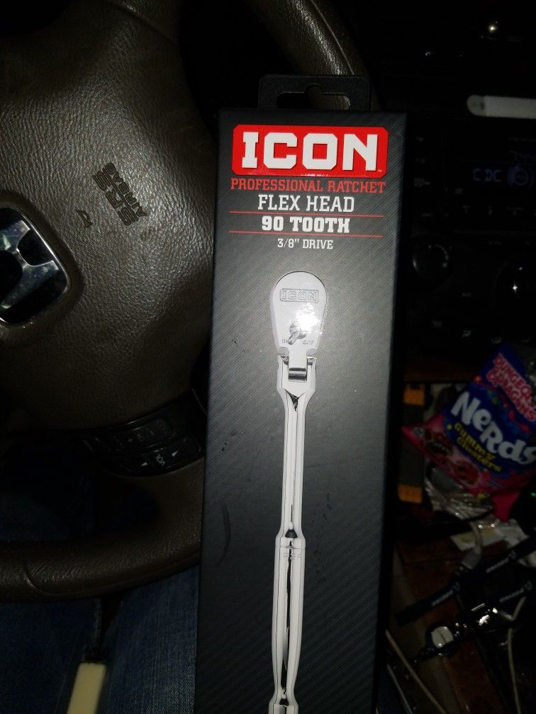 Icon 3/8 Drive 90 Tooth Flex Head Ratchet