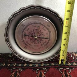 Medidor De Temperatura Pared Antiguo